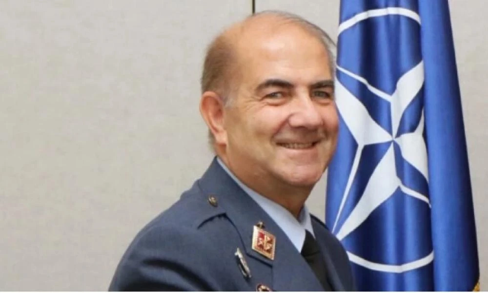 Αλβανία: Ο αρχηγός των ενόπλων δυνάμεων εξελέγη πρόεδρος της χώρας